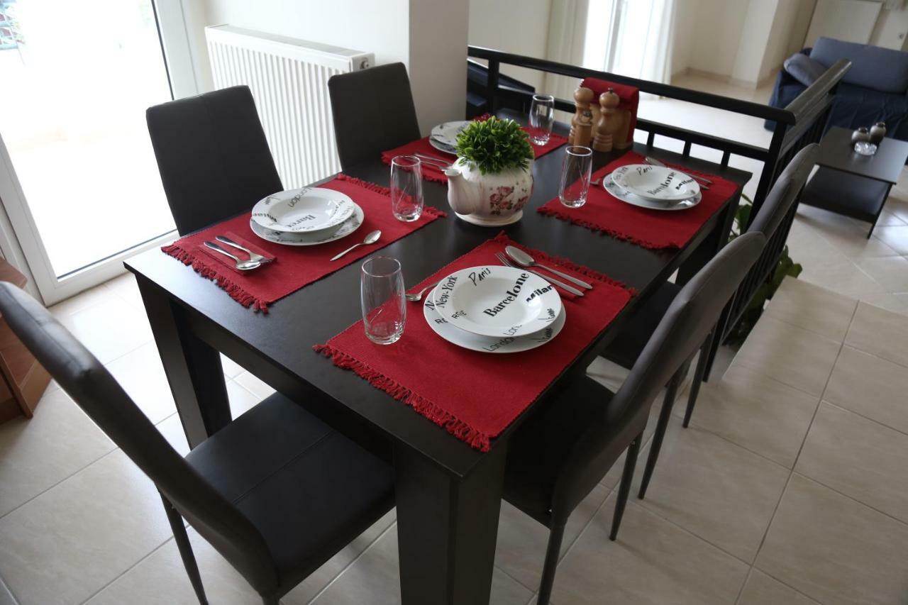 Aurora Family Loft Apartment นาฟปลิโอ ภายนอก รูปภาพ